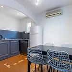 Domaine De Caranella Апарт-отель 3*