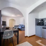 Domaine De Caranella Апарт-отель 3*