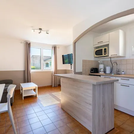 Domaine De Caranella 3*