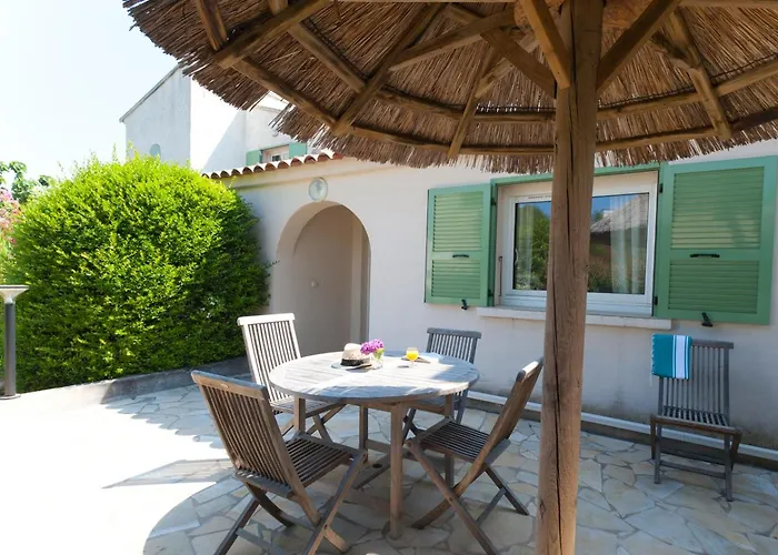 Résidence Domaine De Caranella公寓 公寓式酒店