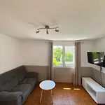 Ξενοδοχείο με διαμερίσματα Domaine De Caranella