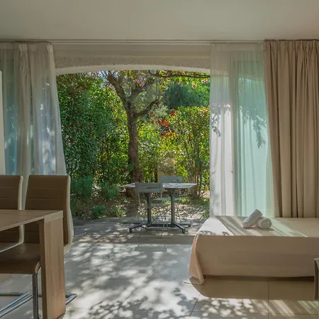 Domaine De Caranella Porto-Vecchio (Corsica)