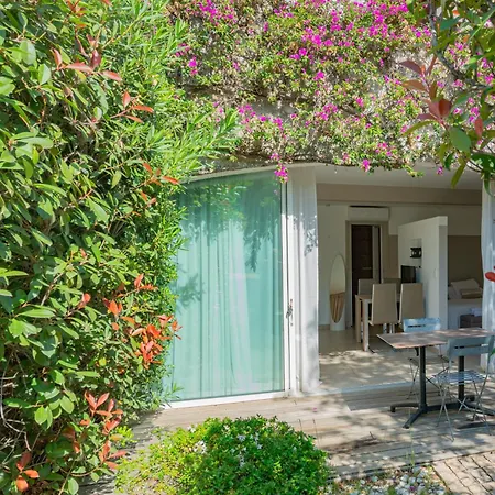Lejlighedshotel Domaine De Caranella 3*
