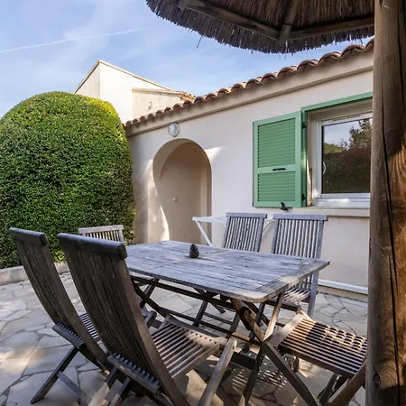 Domaine De Caranella Lejlighedshotel