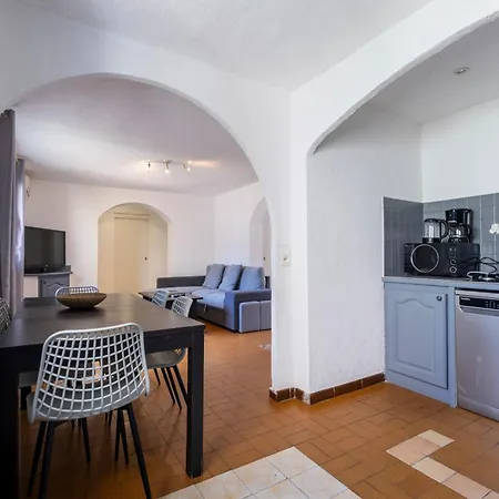 Domaine De Caranella Aparthotel 3*