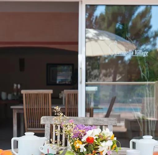 Aparthotel Domaine De Caranella Porto-Vecchio (Corsica)